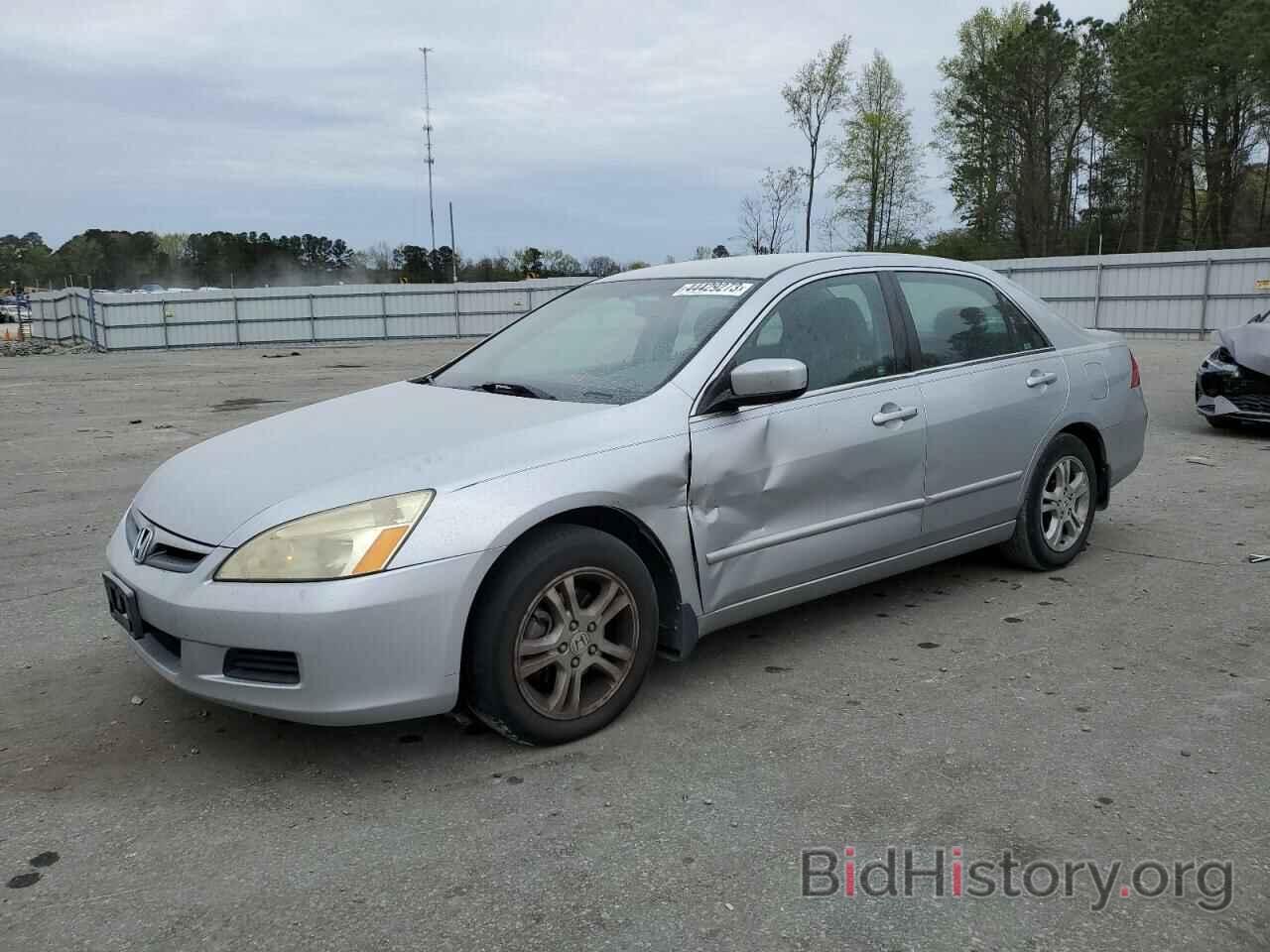 Photo 1HGCM56317A095562 - HONDA ACCORD 2007