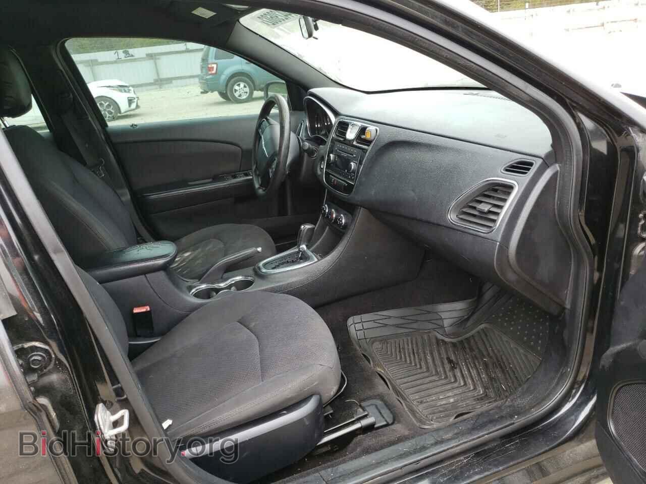 2012 CHRYSLER 200 - VIN: 1C3CCBAB9CN256763 - Фото 5