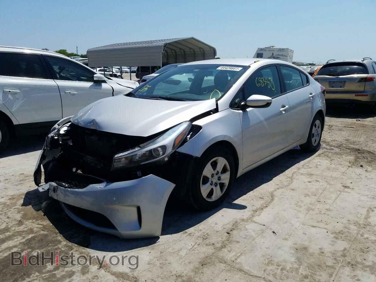 2017 KIA FORTE - VIN: 3KPFK4A7XHE077274 - Фото 2