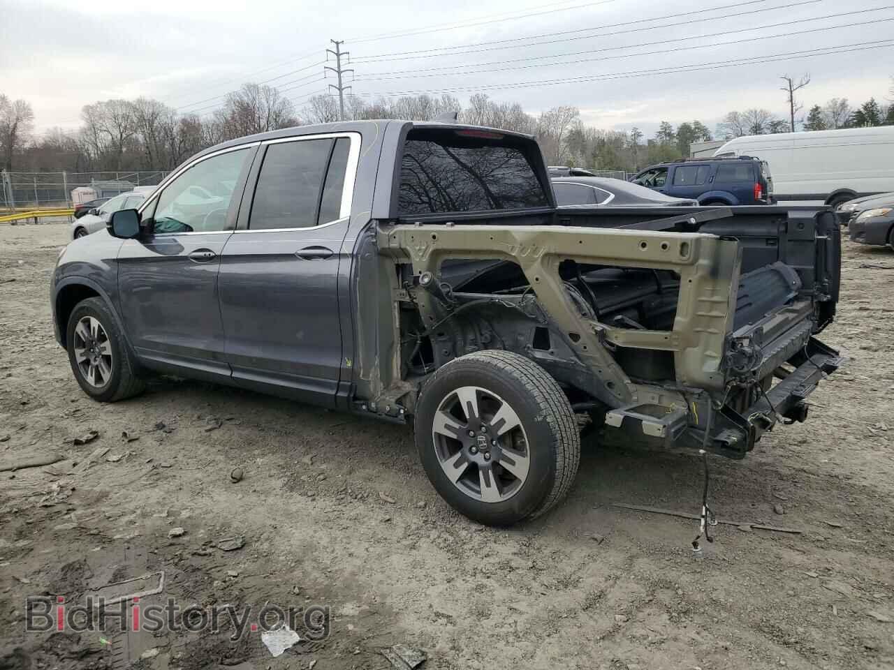 2017 HONDA RIDGELINE - VIN: 5FPYK3F66HB007033 - Фото 2