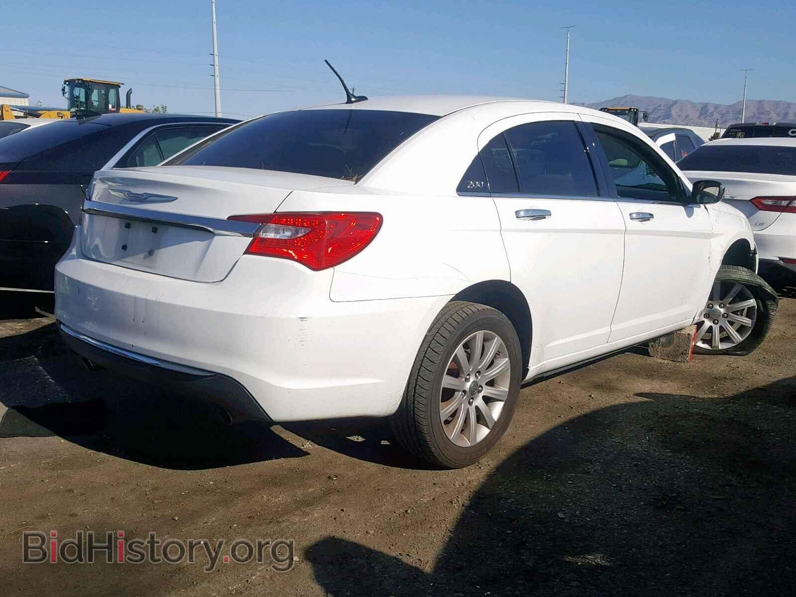 2013 CHRYSLER 200 - VIN: 1C3CCBCG8DN528889 - Photo 4