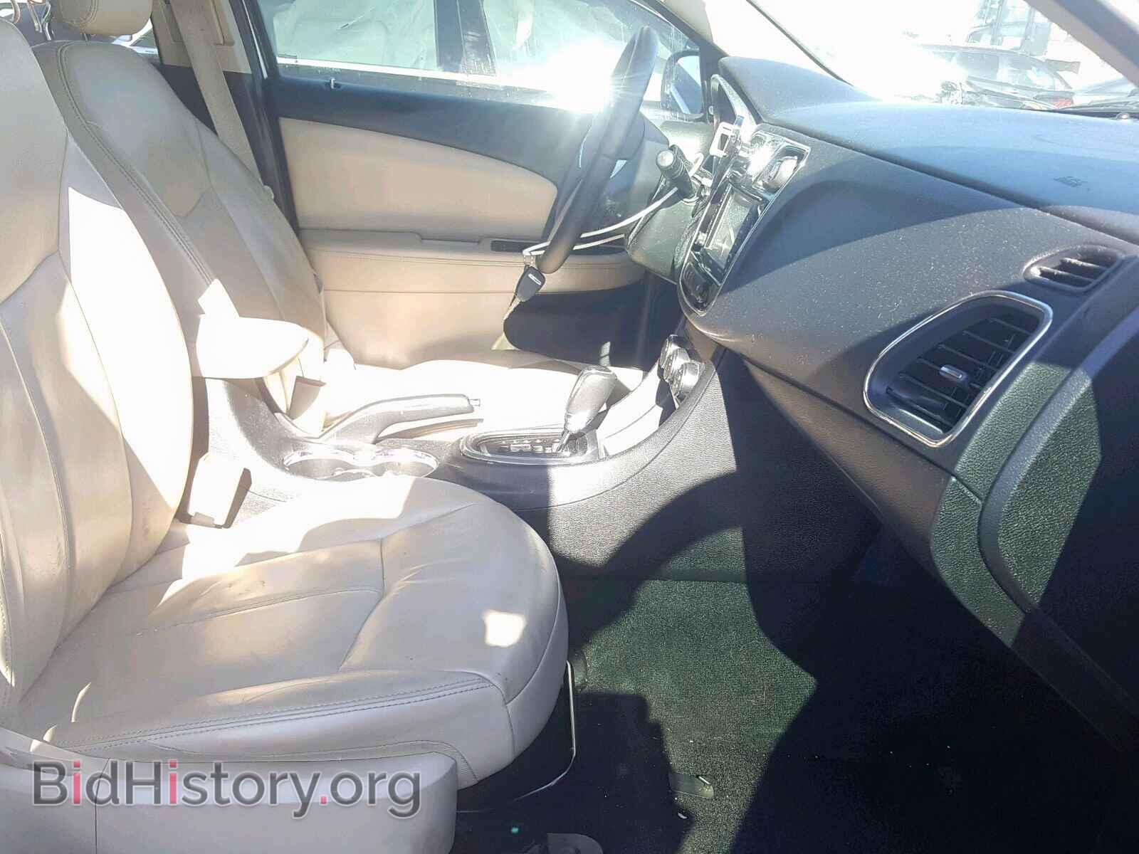 2013 CHRYSLER 200 - VIN: 1C3CCBCG8DN528889 - Photo 5