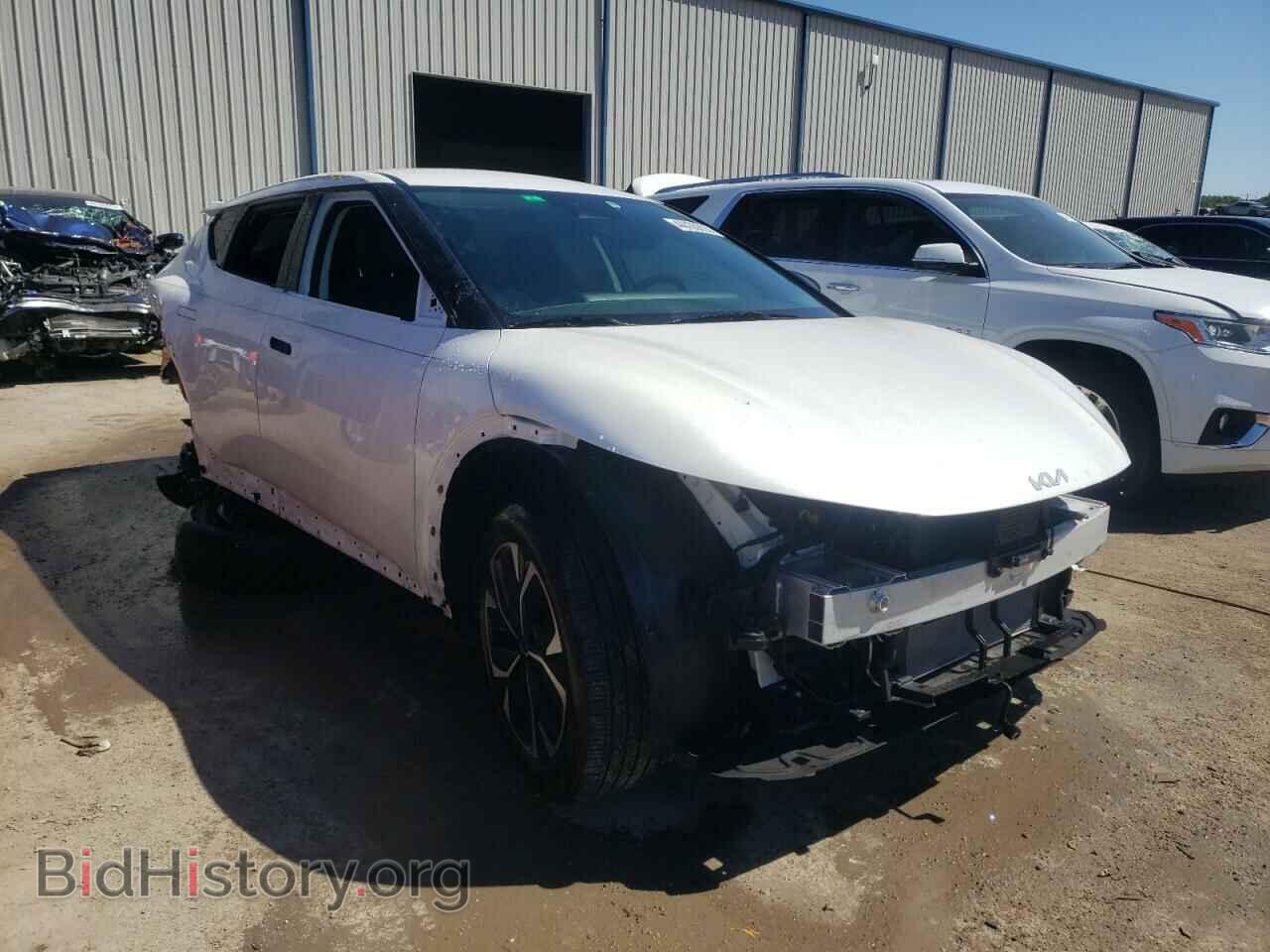 2022 KIA EV6 LIGHT - VIN: KNDC3DLC5N5029084 - Photo 4