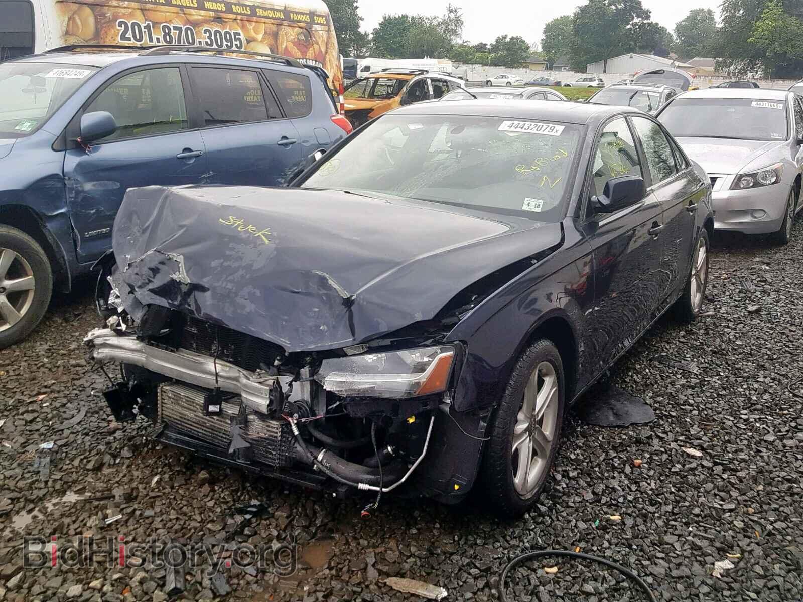 2013 AUDI A4 - VIN: WAUBFAFL2DN042545 - Photo 2