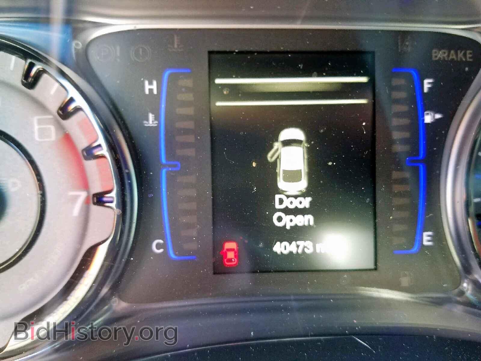 2016 CHRYSLER 200 - VIN: 1C3CCCBB3GN157673 - Photo 8