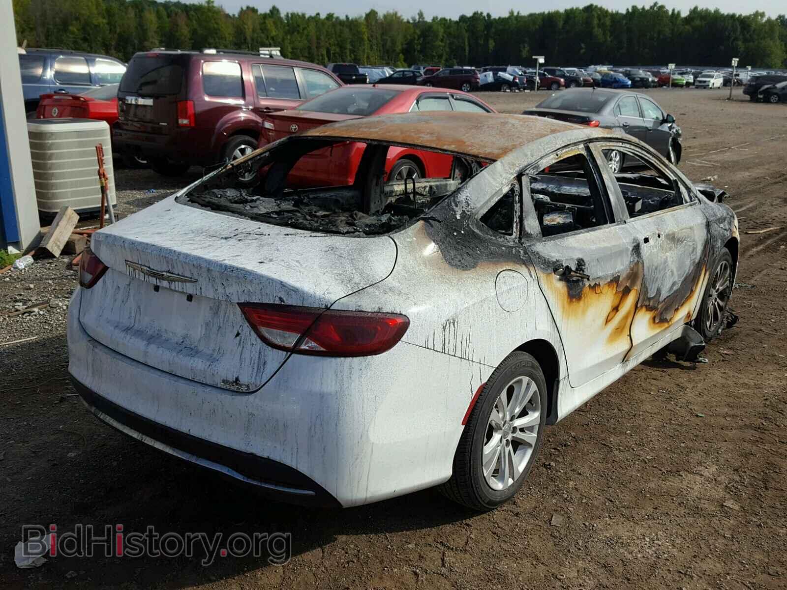 2015 CHRYSLER 200 - VIN: 1C3CCCAB0FN716290 - Photo 4