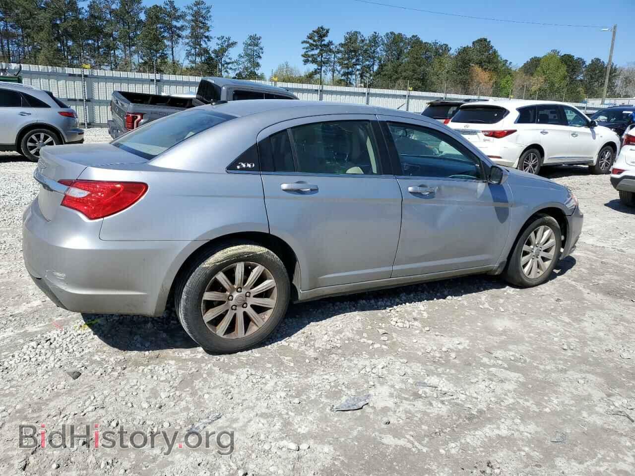 2013 CHRYSLER 200 - VIN: 1C3CCBBB1DN765858 - Фото 3