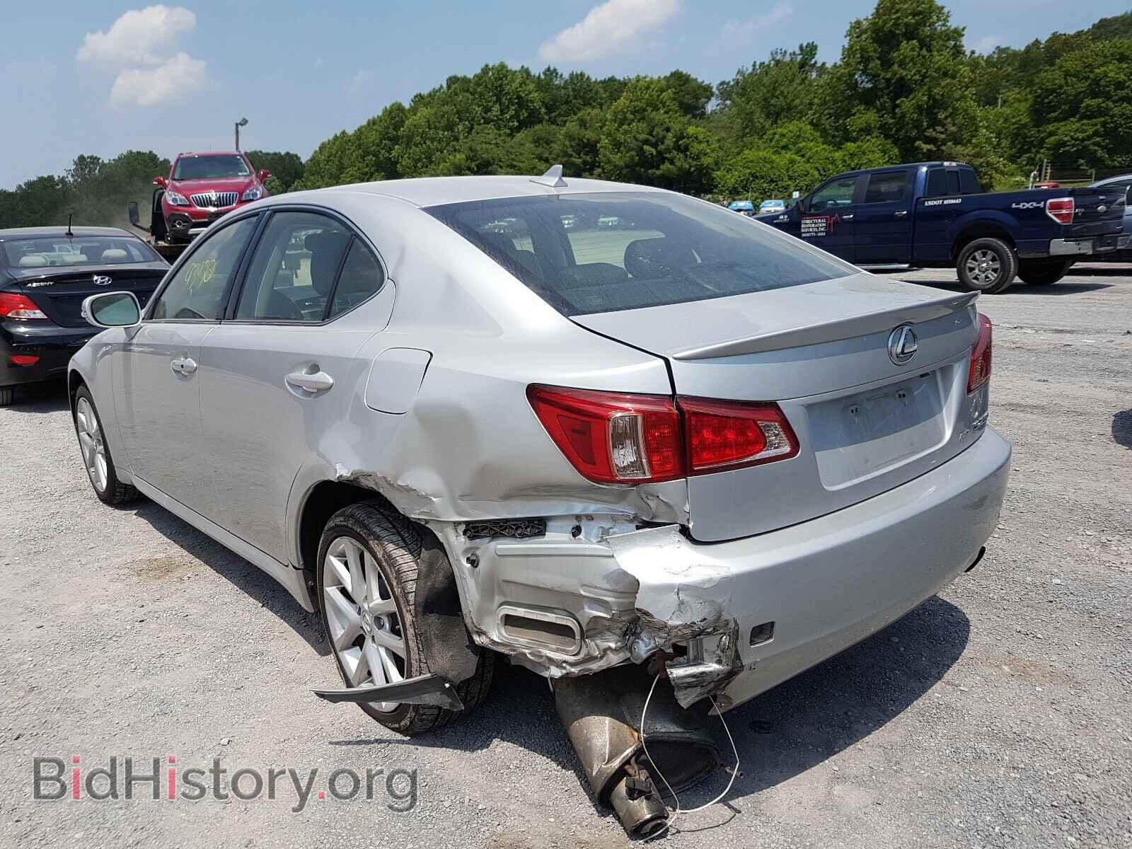 2012 LEXUS IS - VIN: JTHCF5C20C2035652 - Photo 3