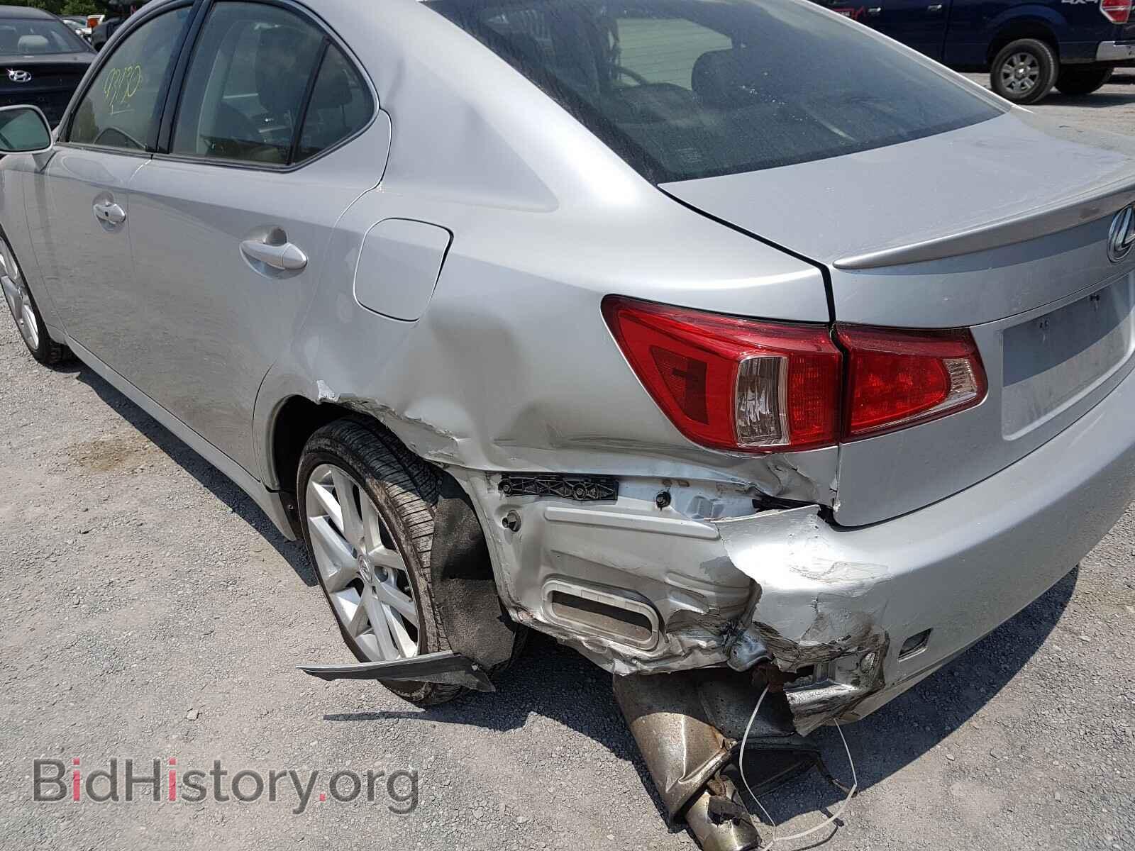2012 LEXUS IS - VIN: JTHCF5C20C2035652 - Photo 9