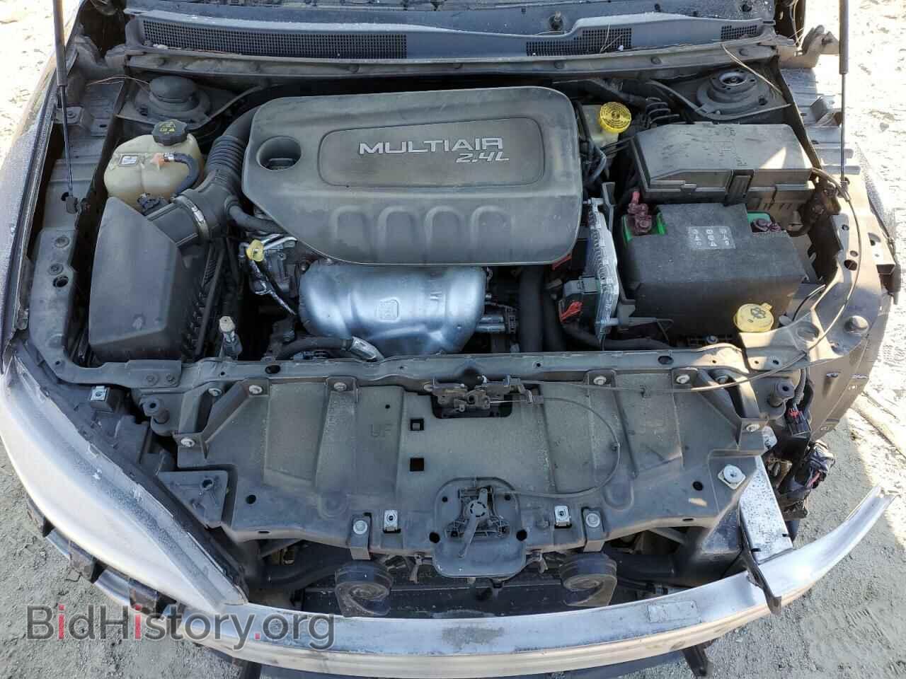 2016 CHRYSLER 200 - VIN: 1C3CCCAB6GN128959 - Фото 11