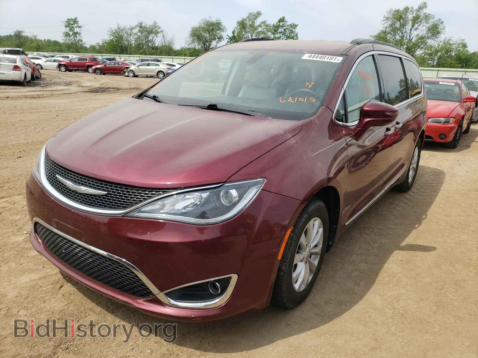 2017 CHRYSLER PACIFICA - VIN: 2C4RC1BG5HR621010 - Фото 2