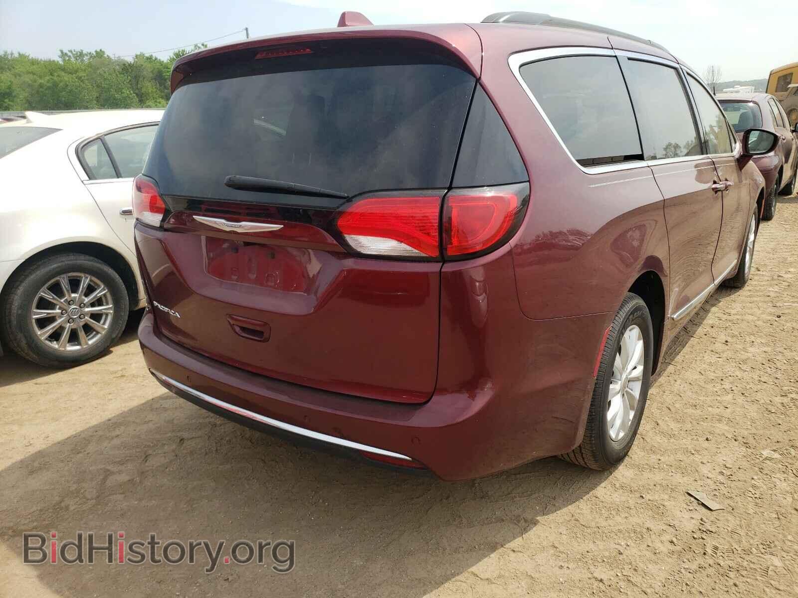 2017 CHRYSLER PACIFICA - VIN: 2C4RC1BG5HR621010 - Фото 4