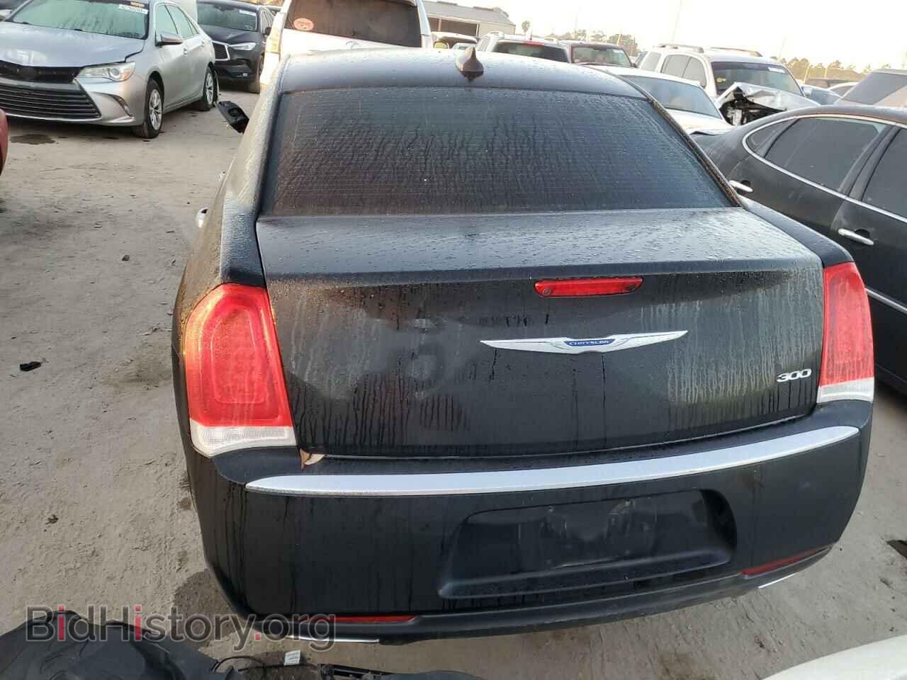 2019 CHRYSLER 300 - VIN: 2C3CCAEGXKH606022 - Фото 6