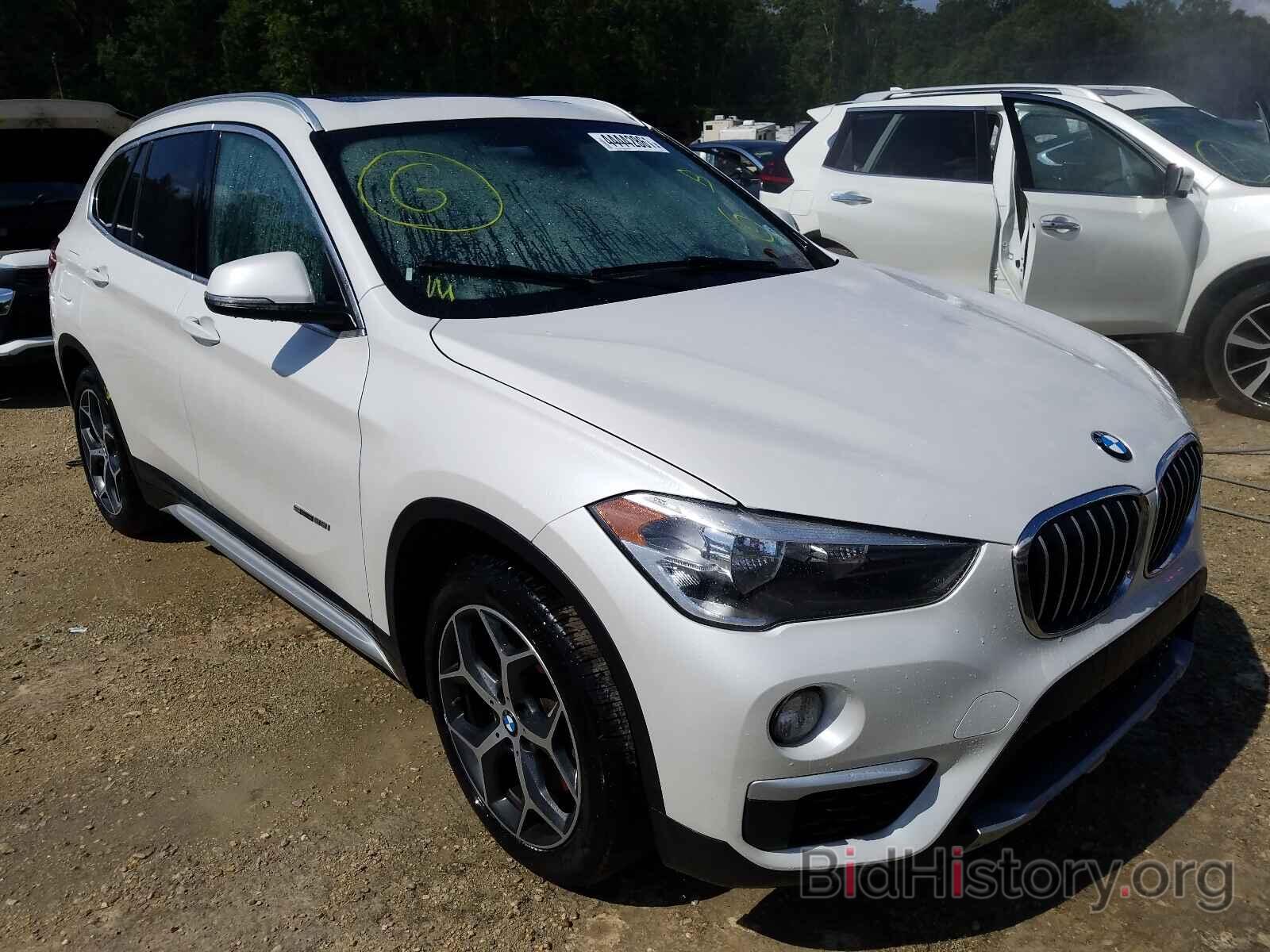 Photo WBXHU7C37J5H39236 - BMW X1 2018