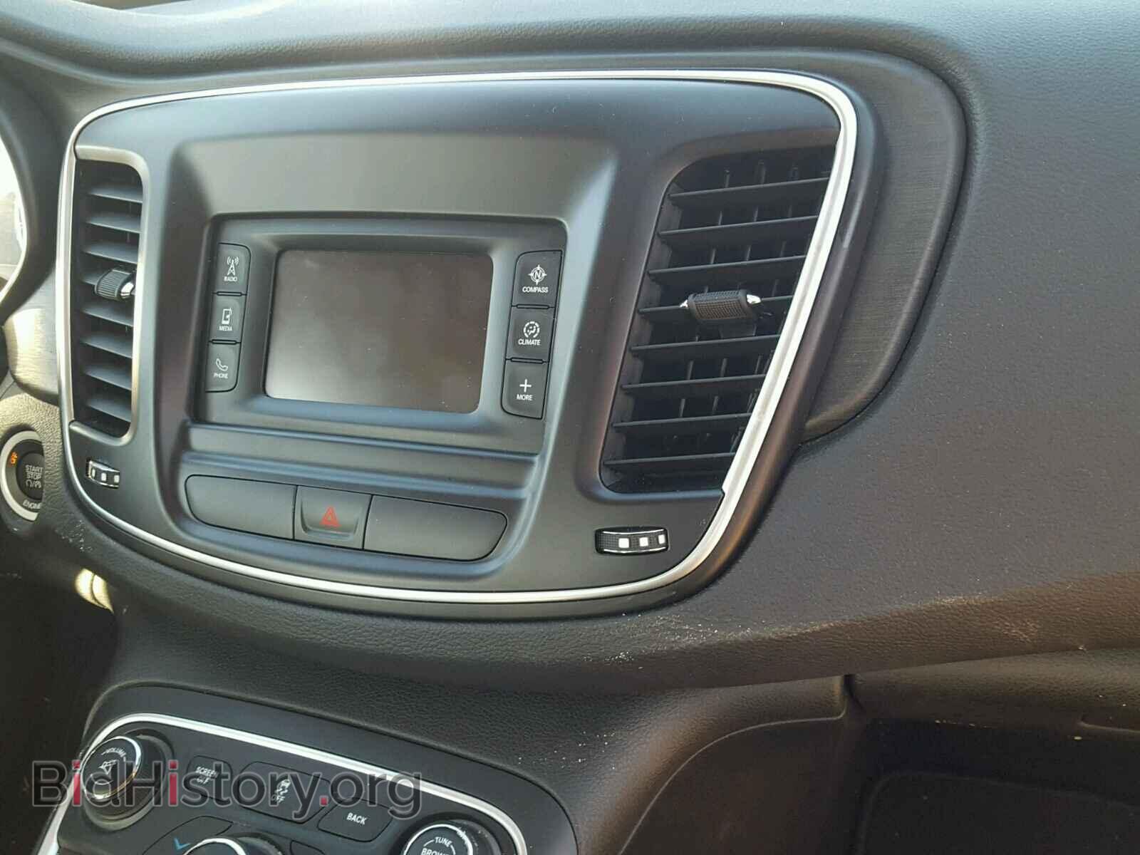 2016 CHRYSLER 200 - VIN: 1C3CCCAB1GN120154 - Фото 9
