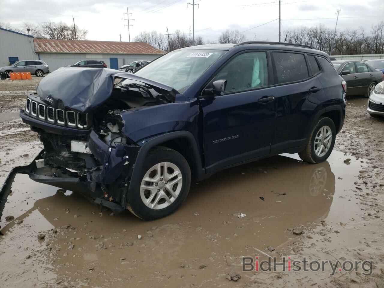 Фотография 3C4NJCABXJT461313 - JEEP COMPASS 2018