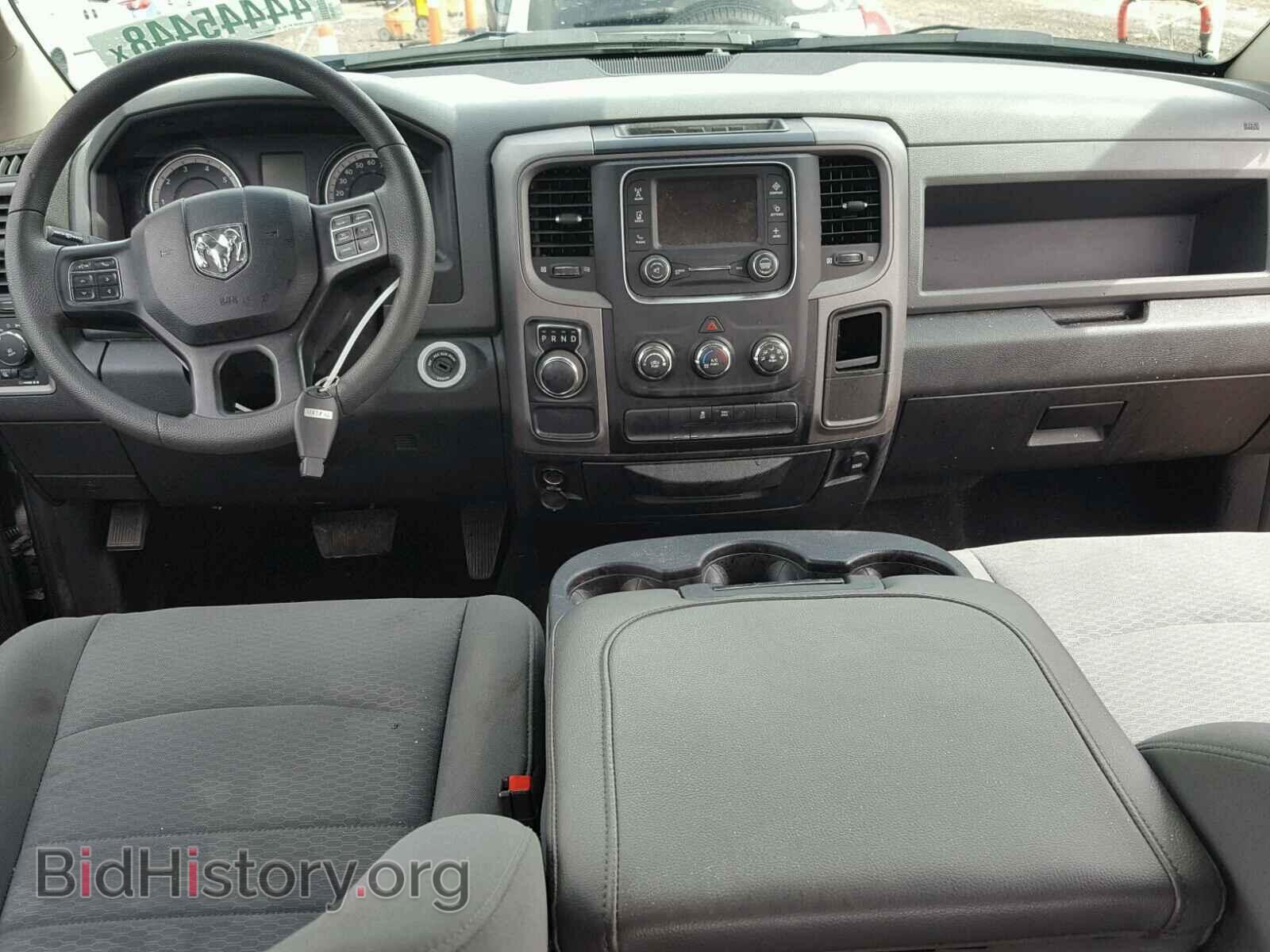 2018 RAM 1500 ST - VIN: 1C6RR6KT4JS218995 - Фото 9