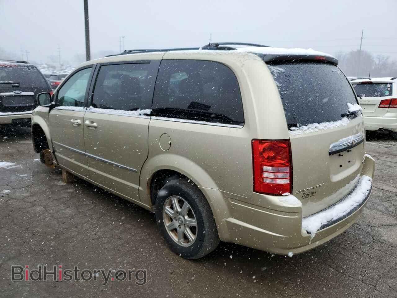 2010 CHRYSLER MINIVAN - VIN: 2A4RR5D10AR421327 - Photo 2