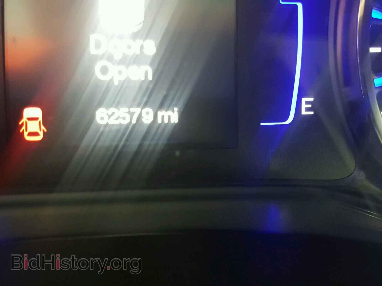 2015 CHRYSLER 200 - VIN: 1C3CCCAB3FN760932 - Photo 8