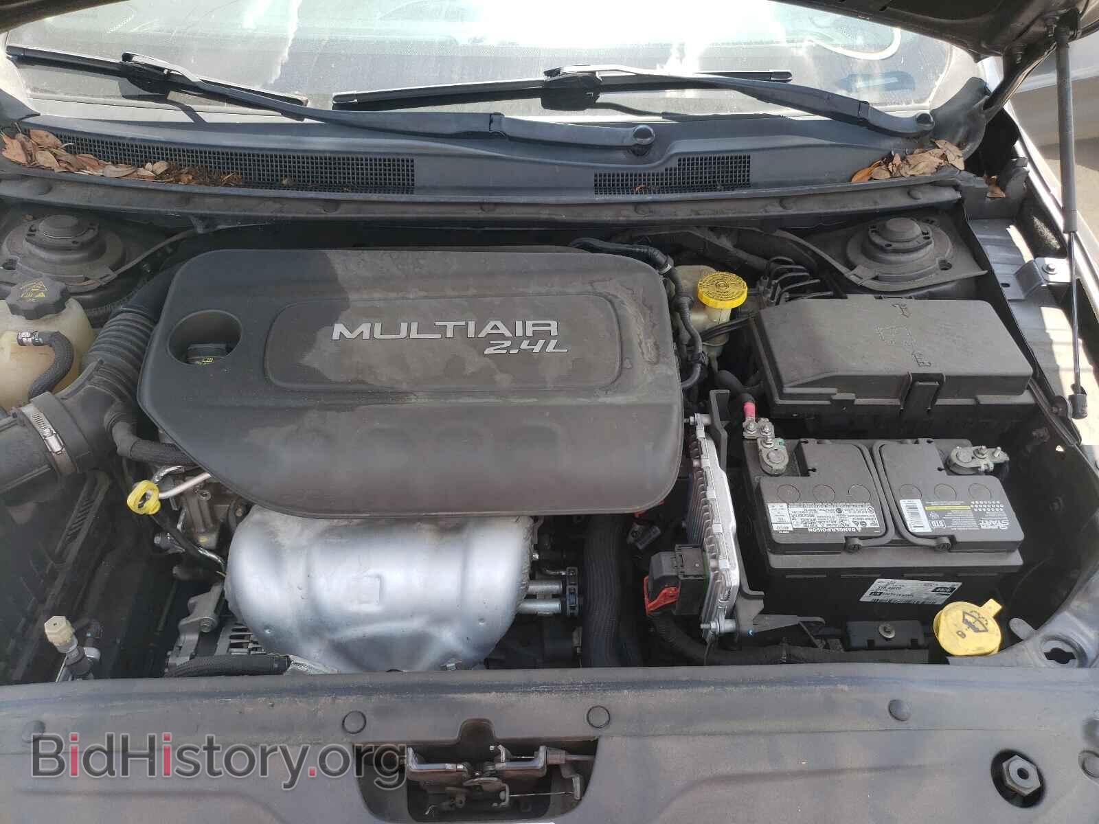 2015 CHRYSLER 200 - VIN: 1C3CCCAB1FN611225 - Фото 7
