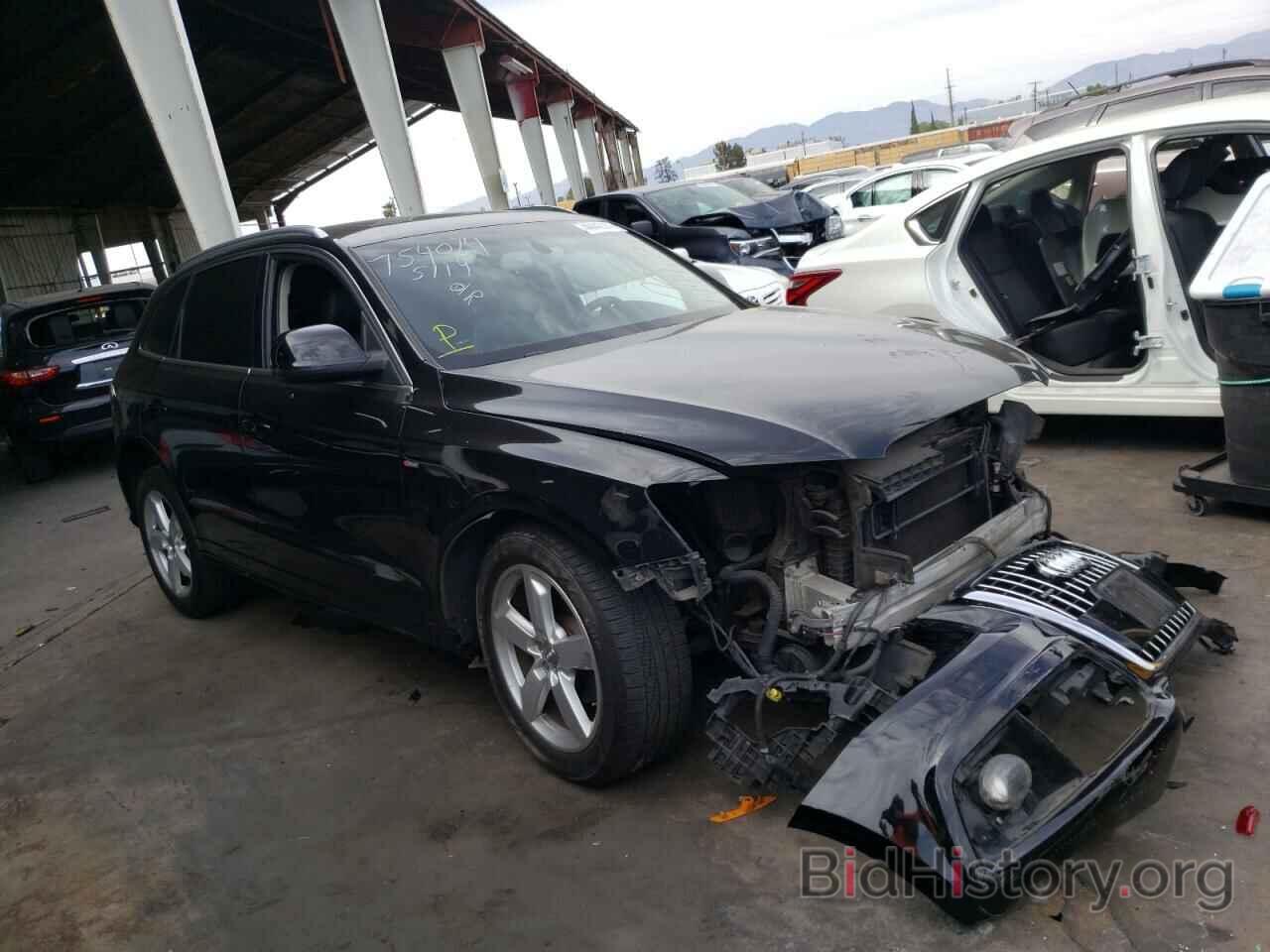 Photo WA1DKAFP1BA040035 - AUDI Q5 2011