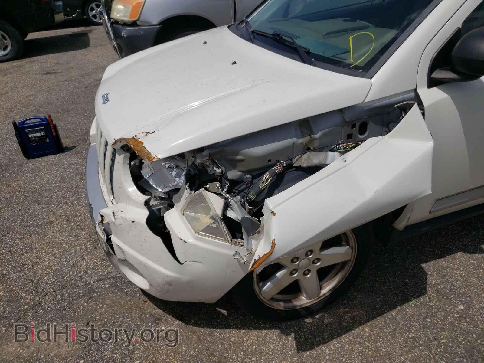 2008 JEEP COMPASS - VIN: 1J8FT57WX8D706513 - Фото 9
