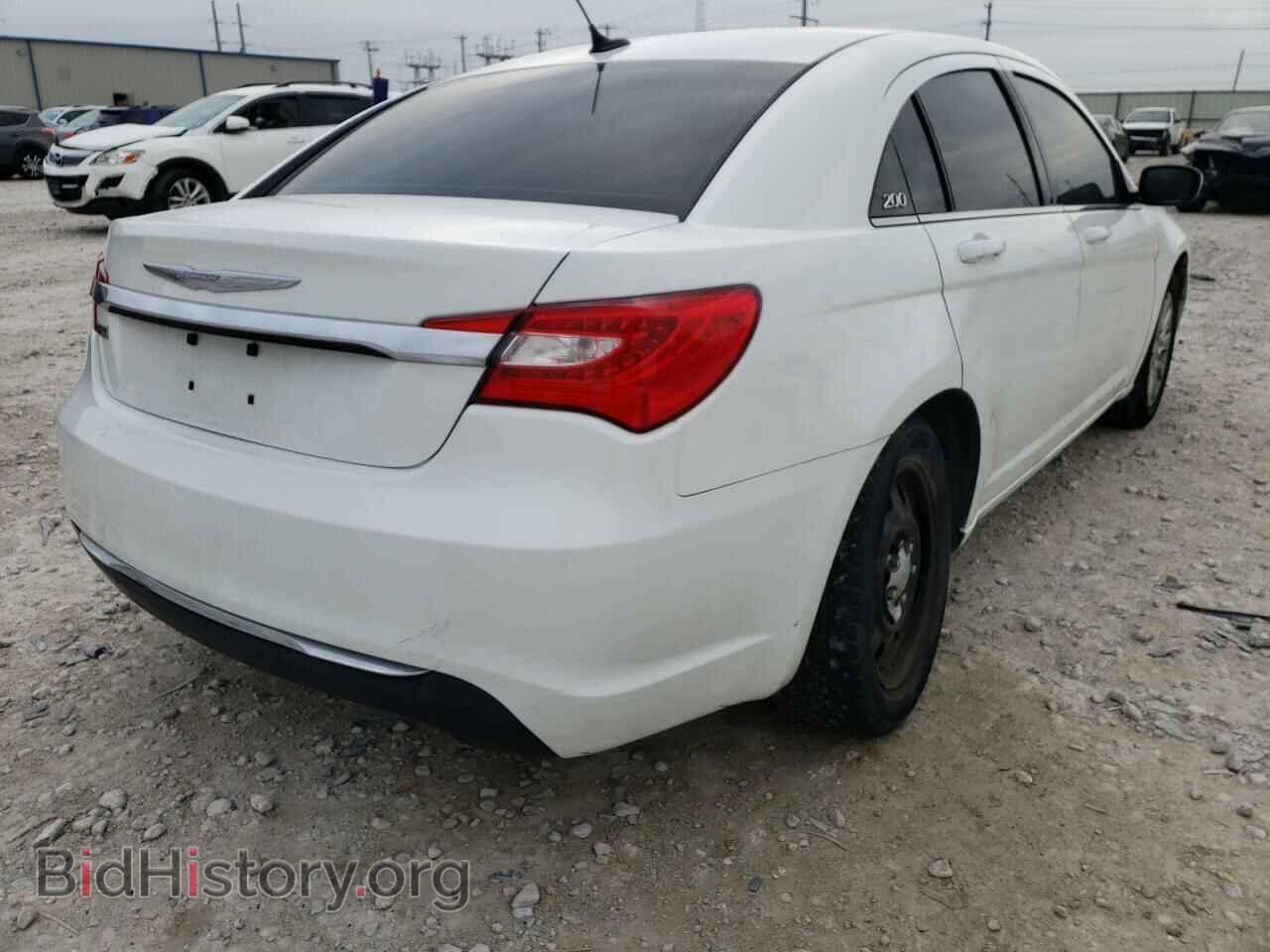 2013 CHRYSLER 200 - VIN: 1C3CCBAG9DN590000 - Photo 4
