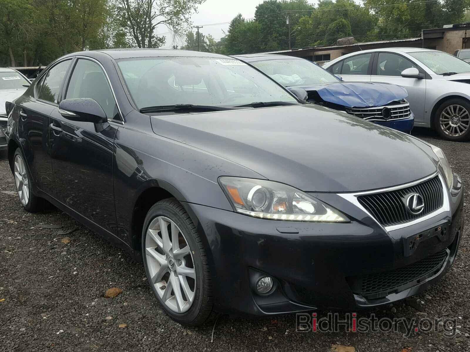 Photo JTHCE5C2XB5000181 - LEXUS IS 2011