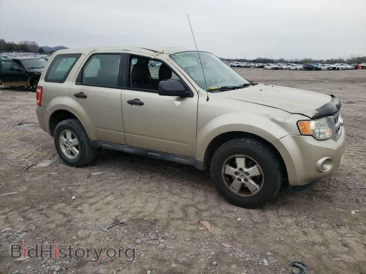 2010 FORD ESCAPE - VIN: 1FMCU0C79AKB80011 - Photo 4