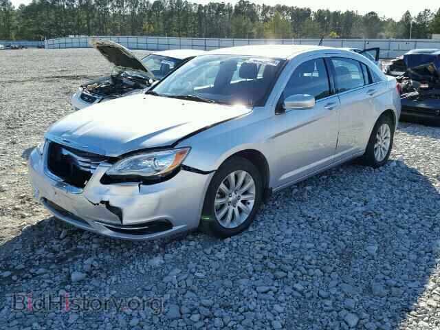 2012 CHRYSLER 200 - VIN: 1C3CCBBBXCN331064 - Фото 2