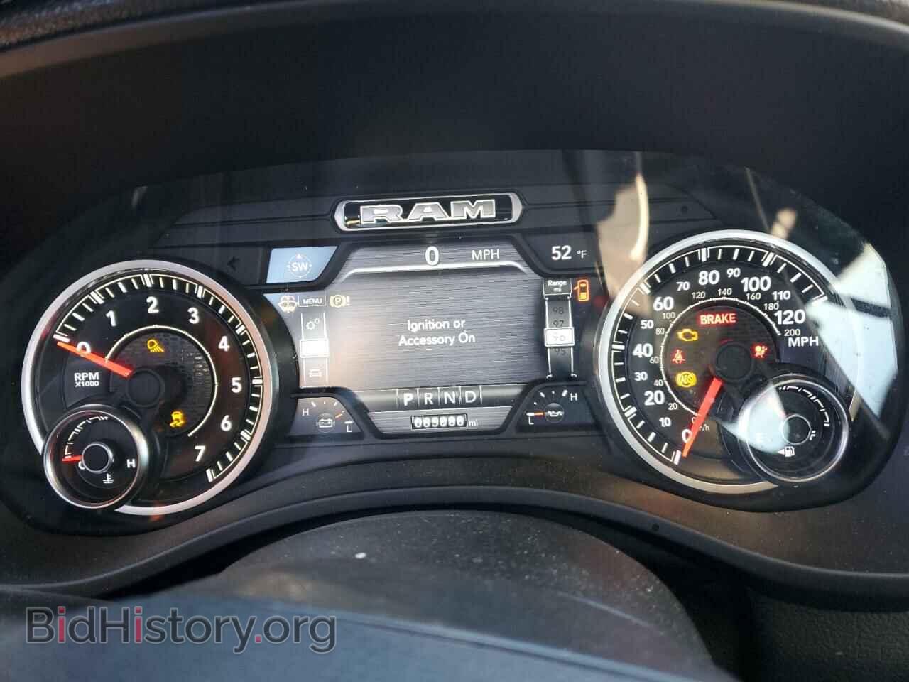 2019 RAM 1500 - VIN: 1C6SRFRT1KN586803 - Фото 9