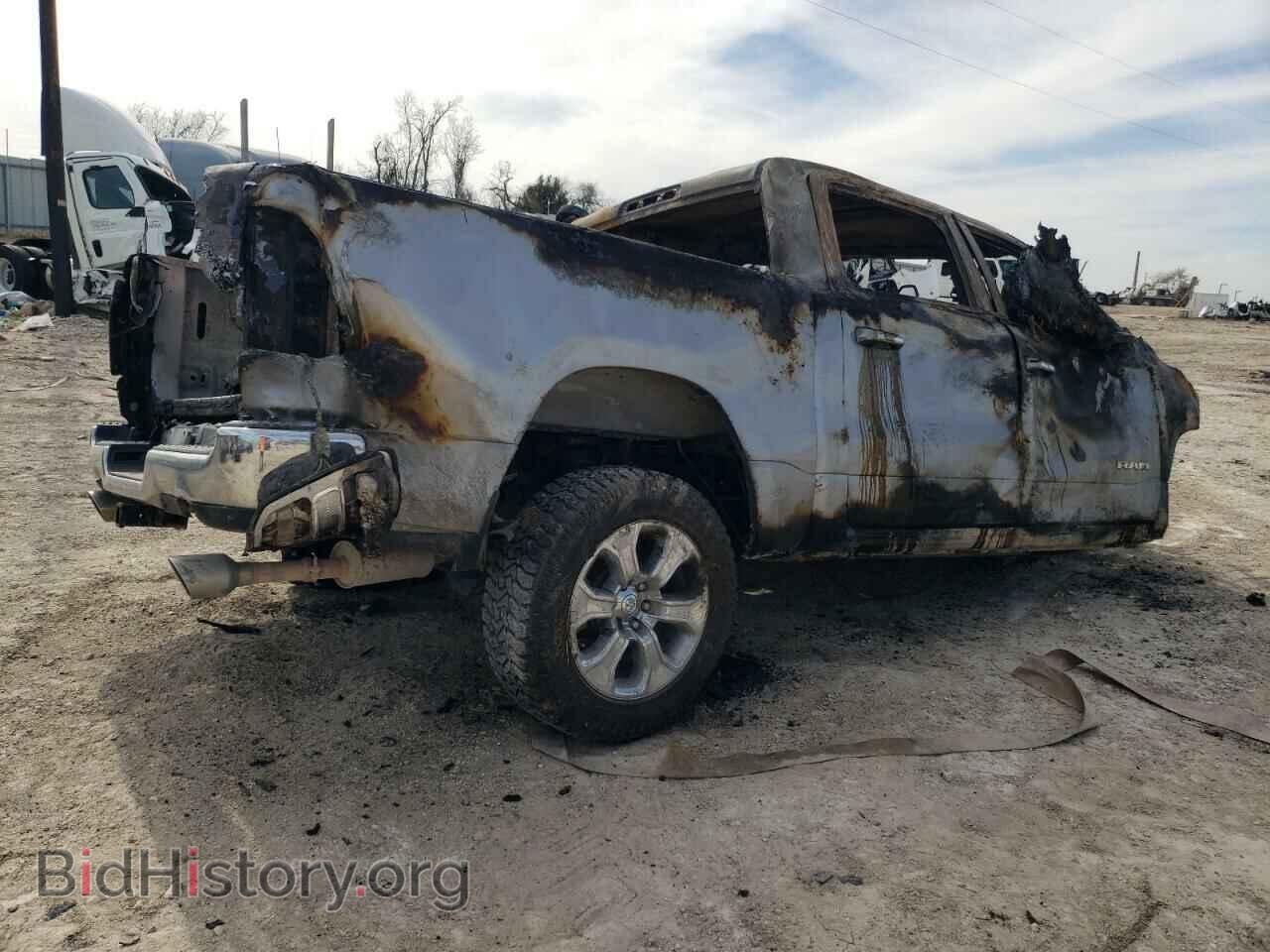 2020 RAM 1500 - VIN: 1C6SRFFT7LN298256 - Фото 3