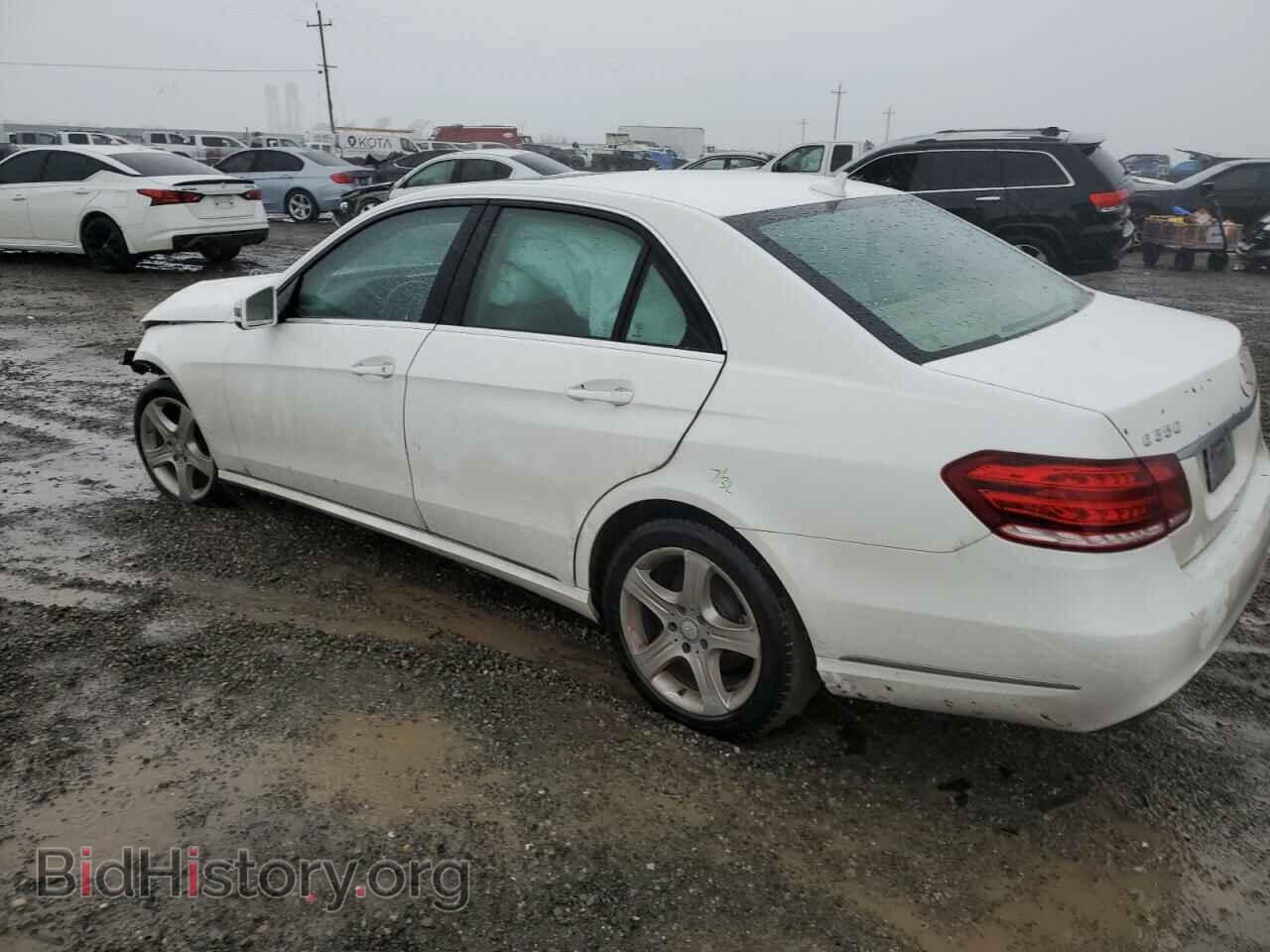 2014 MERCEDES-BENZ E-CLASS - VIN: WDDHF5KB0EA928525 - Фото 2
