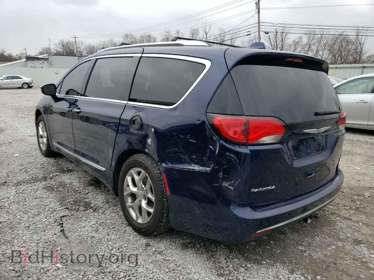 2017 CHRYSLER PACIFICA - VIN: 2C4RC1GG5HR528948 - Photo 2