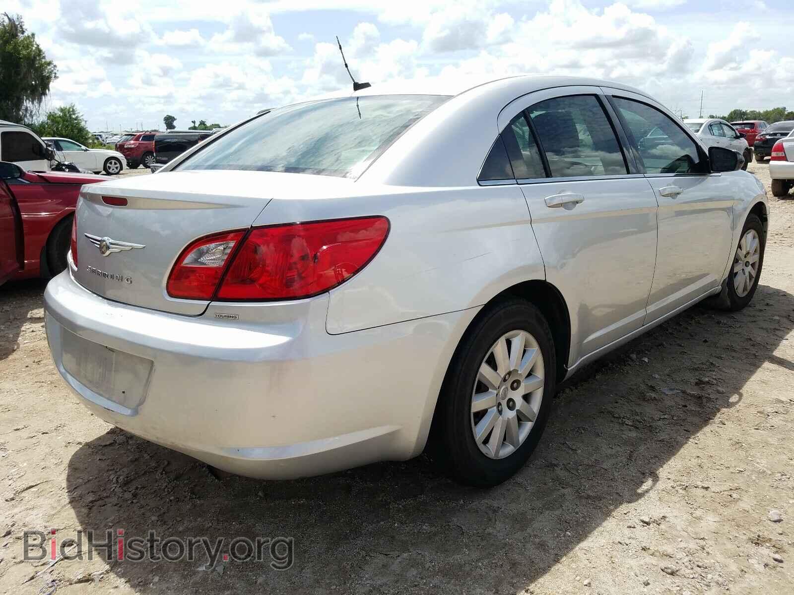 2010 CHRYSLER SEBRING - VIN: 1C3CC4FB4AN223557 - Фото 4