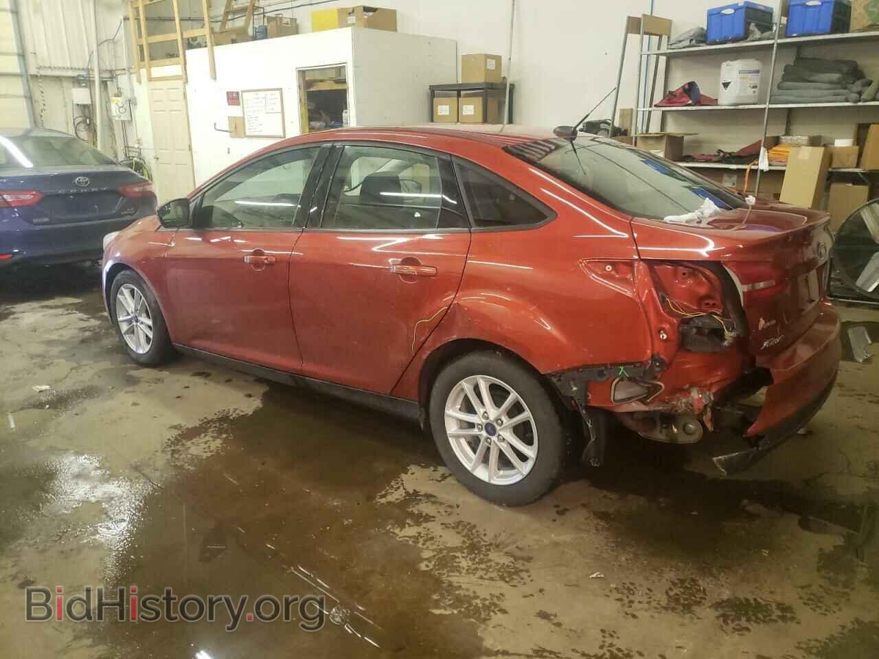 2018 FORD FOCUS - VIN: 1FADP3F2XJL246700 - Фото 2