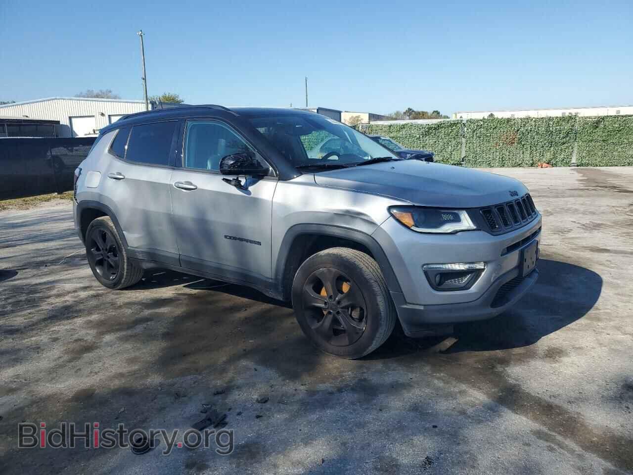 2019 JEEP COMPASS - VIN: 3C4NJDBB7KT724220 - Фото 4