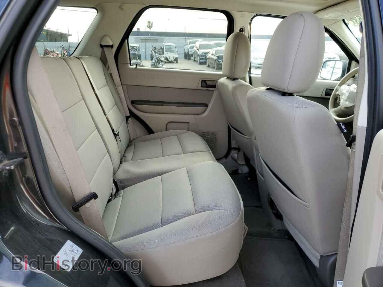 2011 FORD ESCAPE - VIN: 1FMCU9DG7BKB24976 - Фото 11