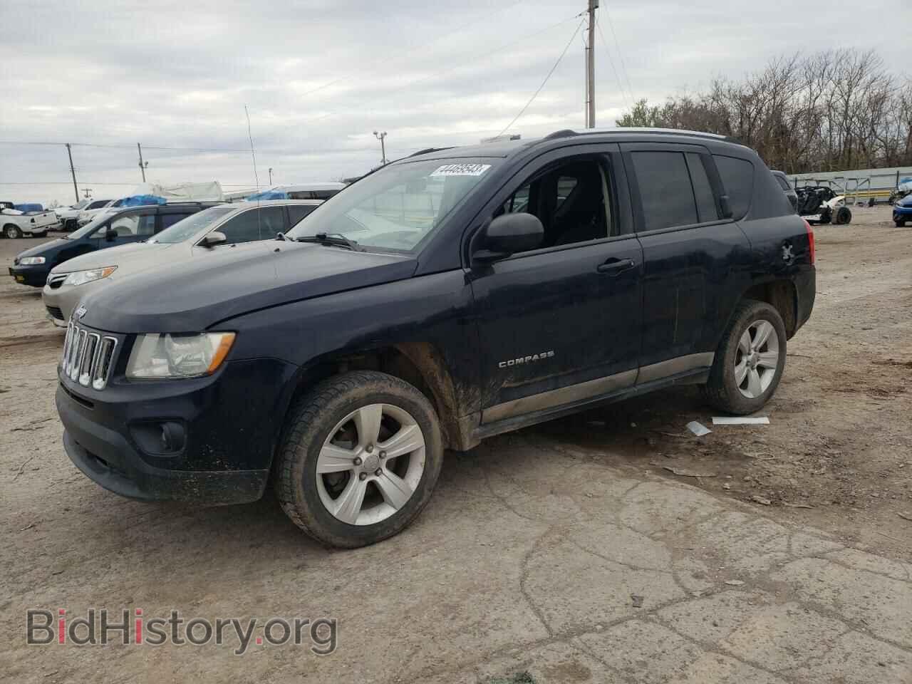 Photo 1J4NT1FB0BD143886 - JEEP COMPASS 2011