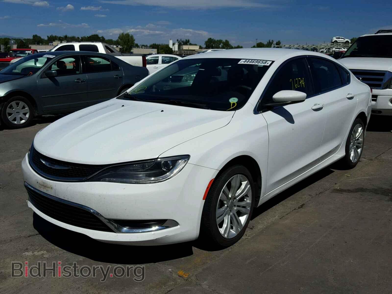 2015 CHRYSLER 200 - VIN: 1C3CCCAB7FN690447 - Photo 2
