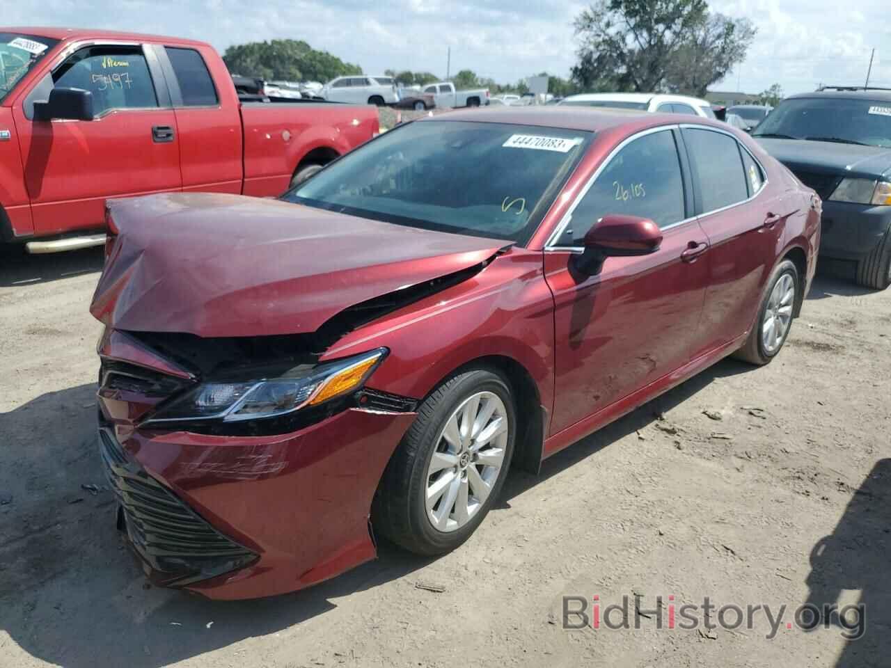 Photo 4T1C11AK0LU391840 - TOYOTA CAMRY 2020