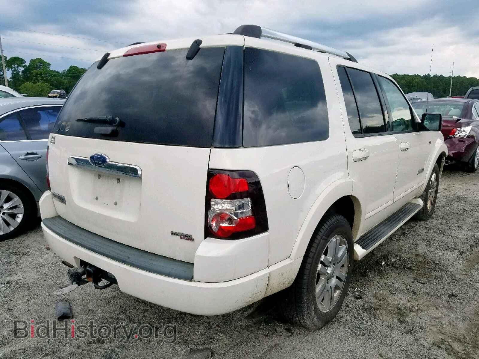 2007 FORD EXPLORER L - VIN: 1FMEU65867UB18306 - Photo 4