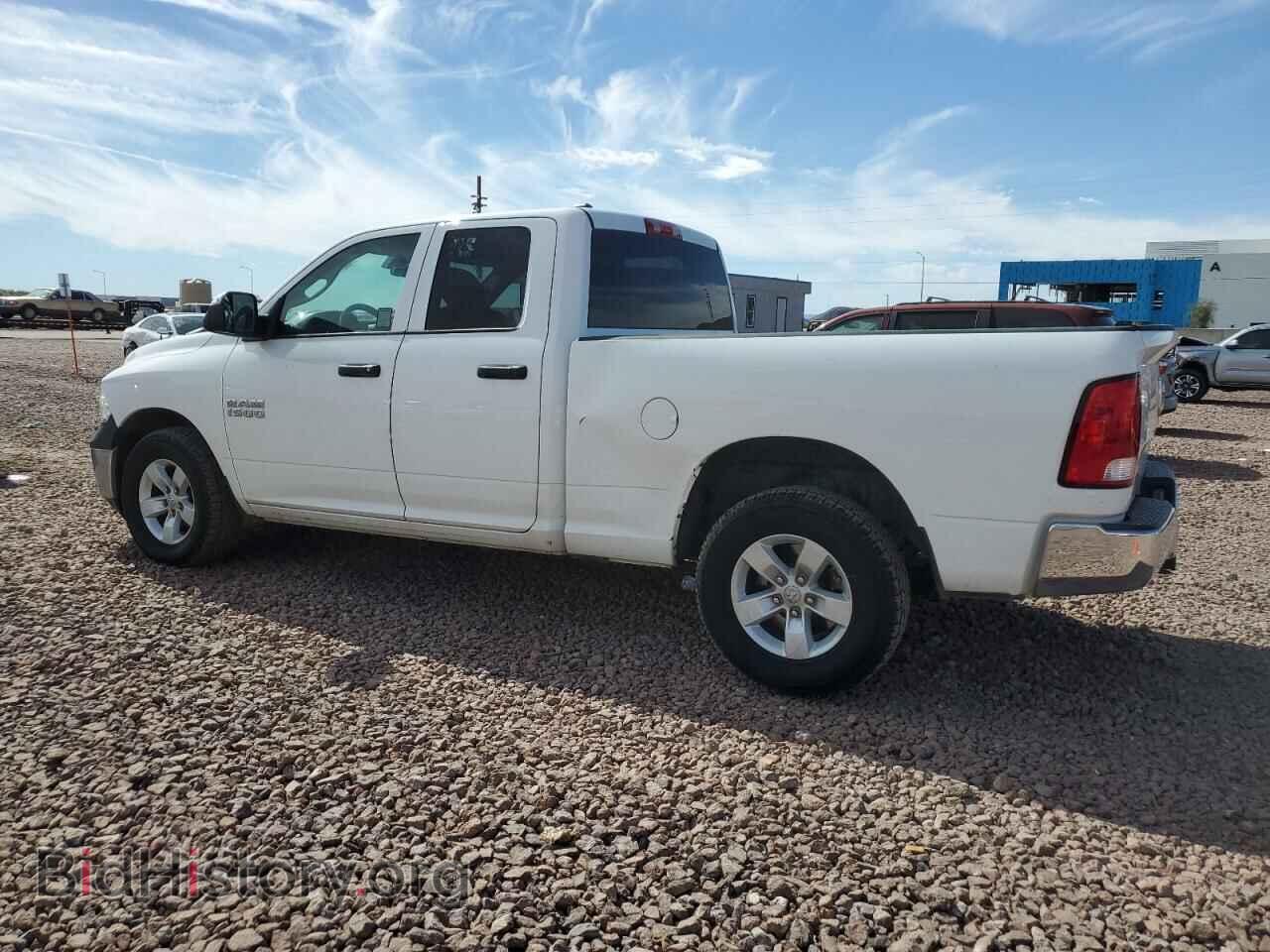 2018 RAM 1500 - VIN: 1C6RR6FG5JS274943 - Фото 2