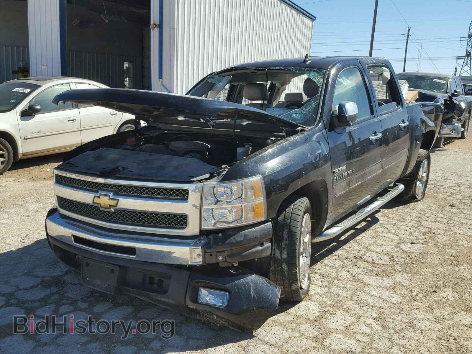 2011 CHEVROLET SILVERADO - VIN: 3GCPCSE06BG340620 - Фото 2