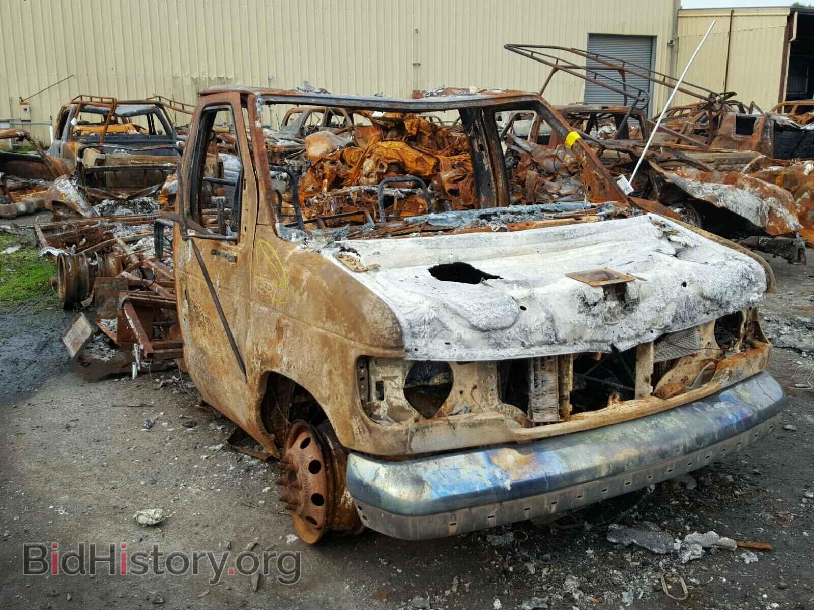 Photo 1FDKE30M0RHB70822 - FORD ECONOLINE 1994