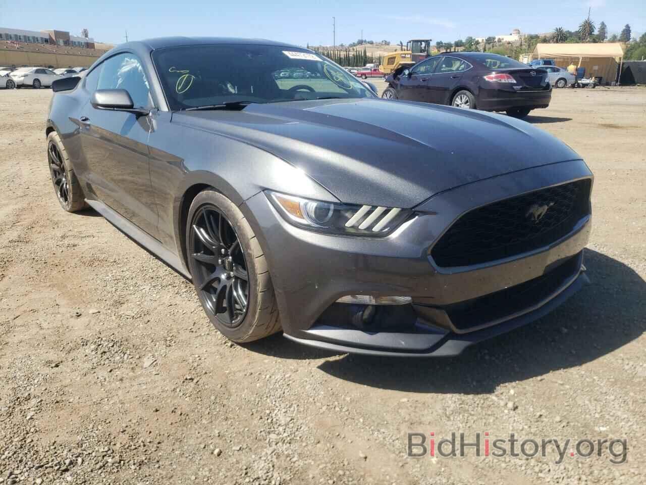 Photo 1FA6P8AM0F5388743 - FORD MUSTANG 2015