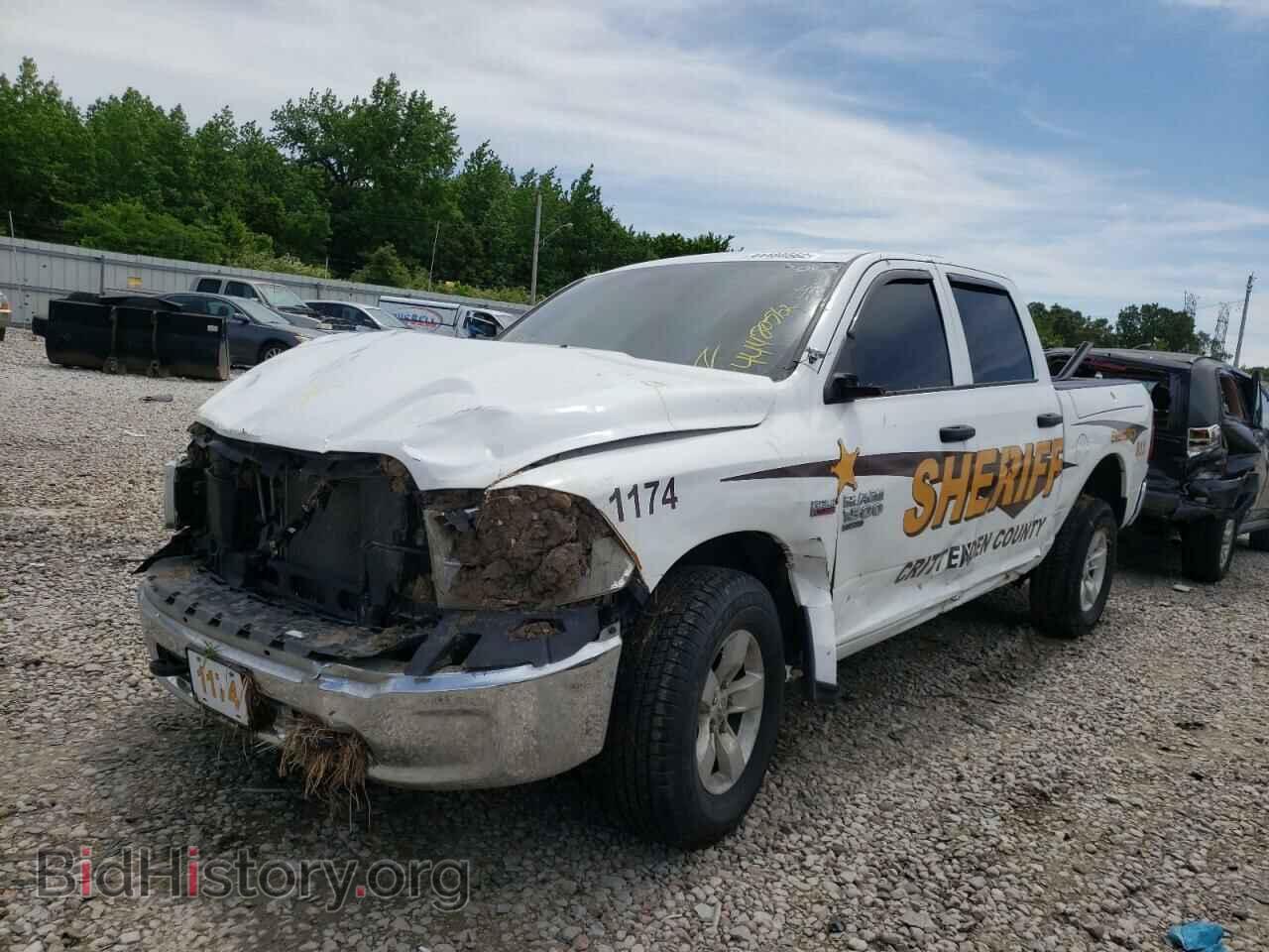 2019 RAM 1500 - VIN: 1C6RR7XT4KS741174 - Photo 2