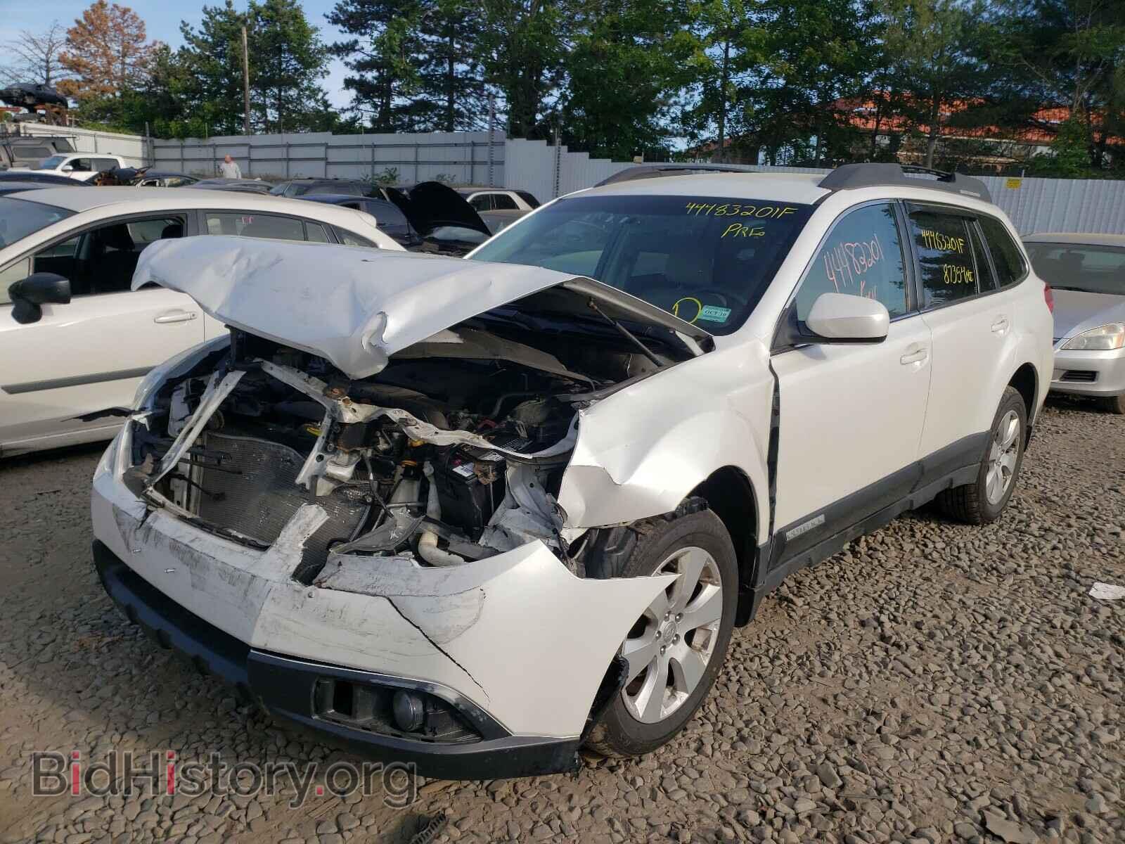2011 SUBARU OUTBACK - VIN: 4S4BRBCC1B3310459 - Photo 2