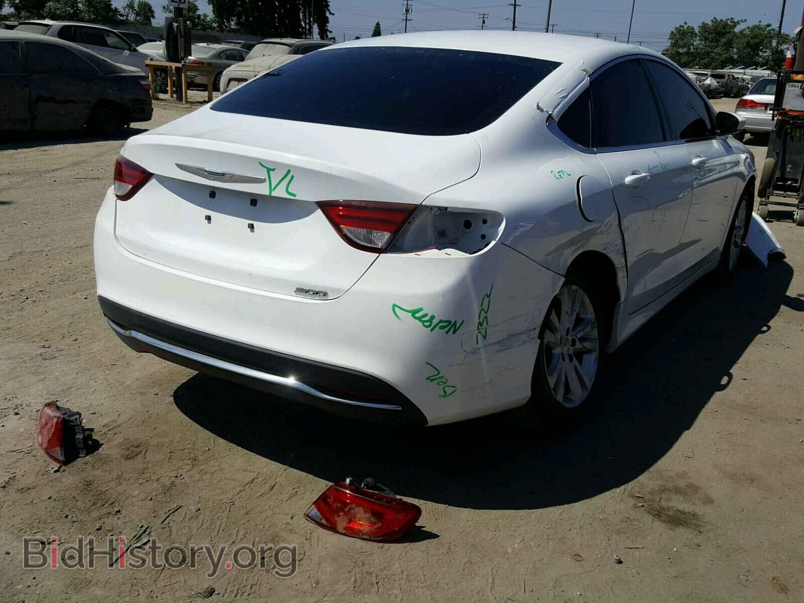 2015 CHRYSLER 200 - VIN: 1C3CCCAB6FN655933 - Photo 4