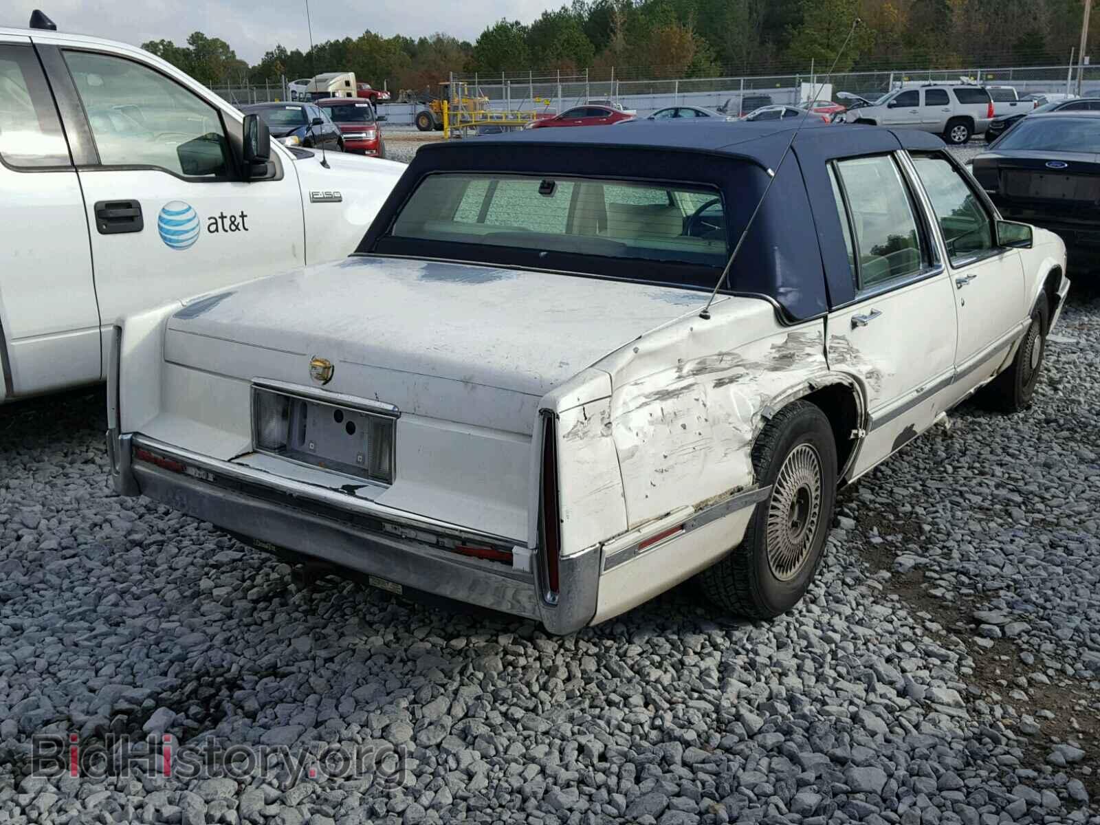 1993 CADILLAC DEVILLE - VIN: 1G6CD53B0P4216786 - Photo 4